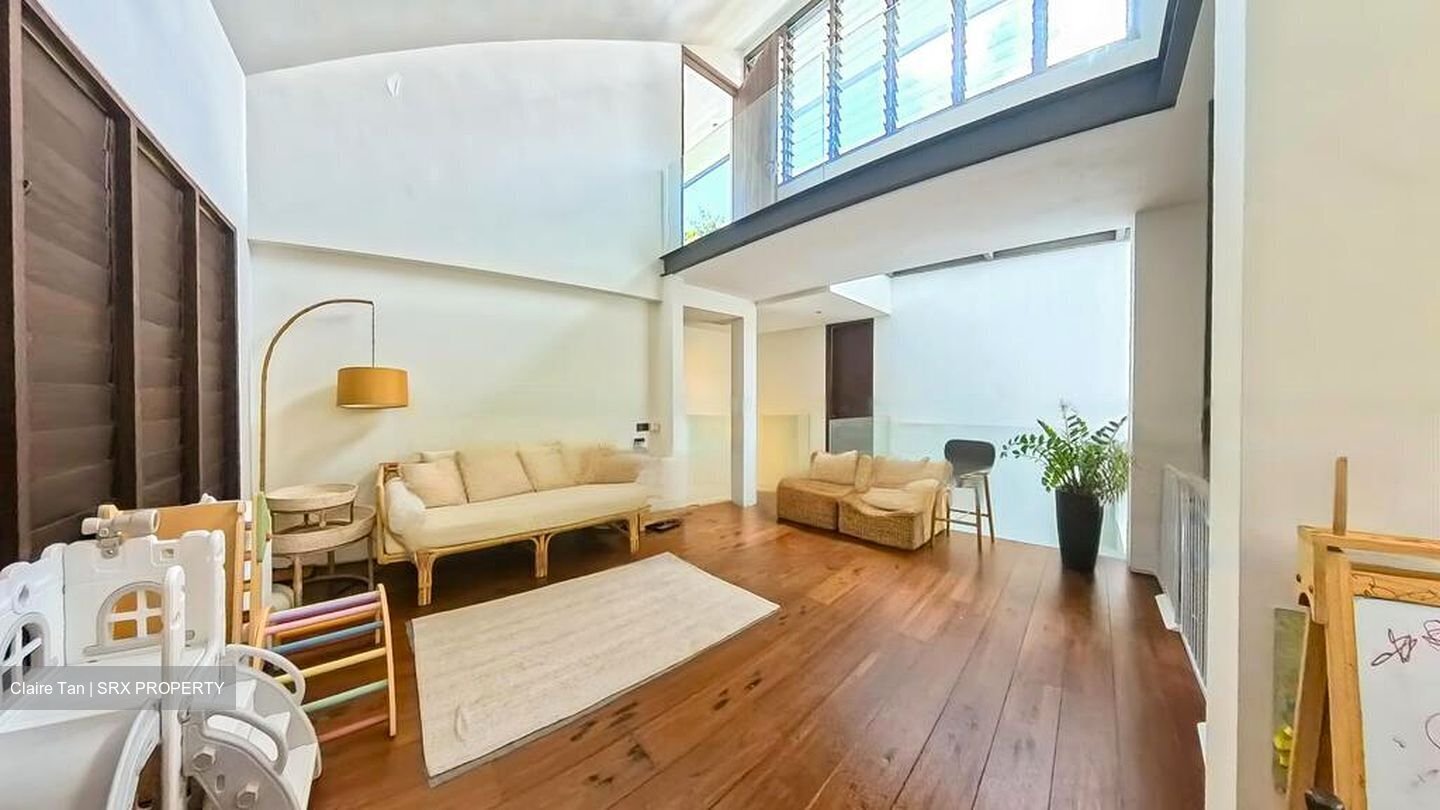 Lakeshore View (D4), Detached #456606001